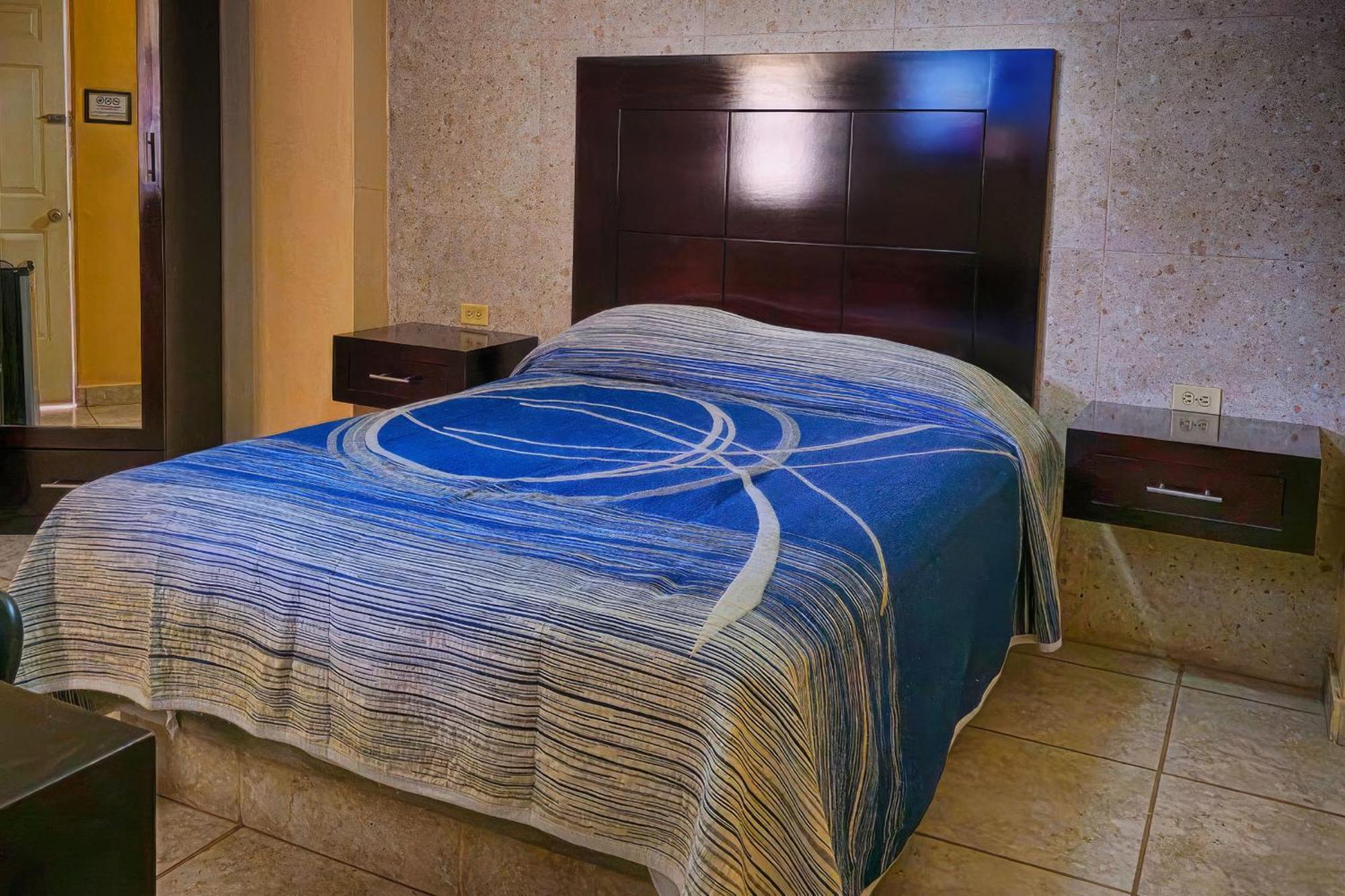 Hotel Oasis Ciudad Constitucion Exterior photo